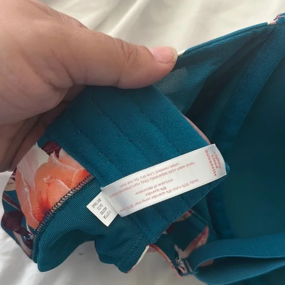 Cacique Blue and Pink Floral Bra Intimates & Sleepwear - Picture 6 of 8
